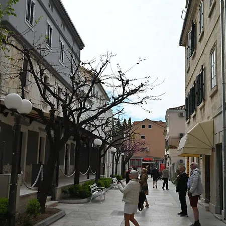 Old Town Apartment Omiš Extérieur photo